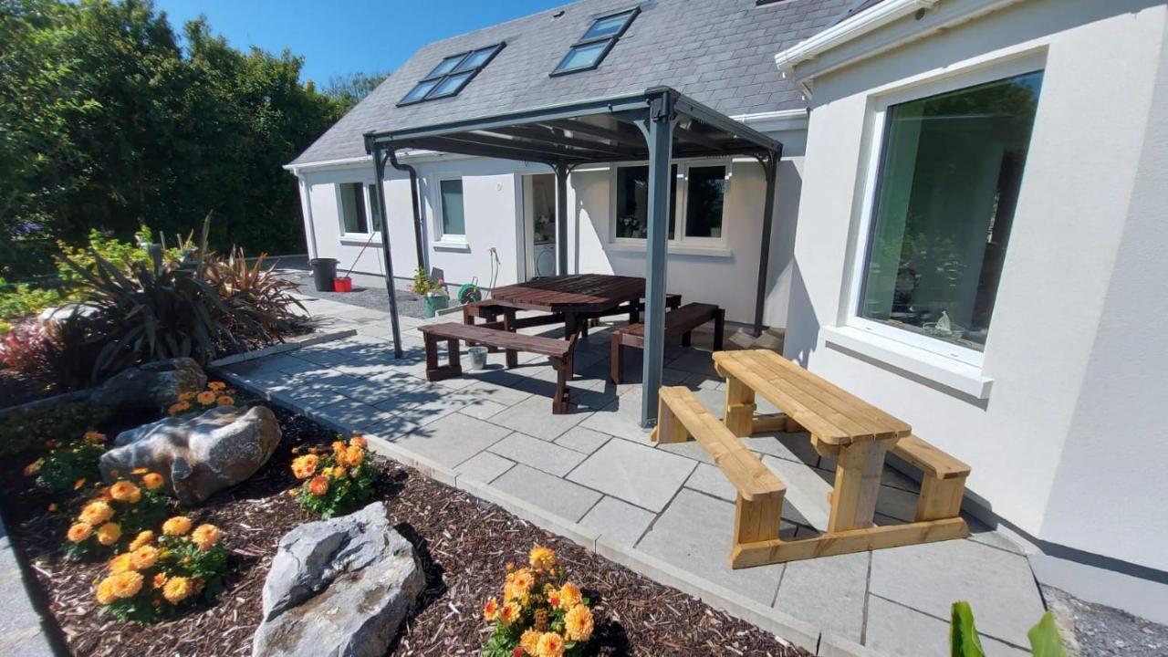 Atlantic Retreat Lodge Kinvara Exterior photo